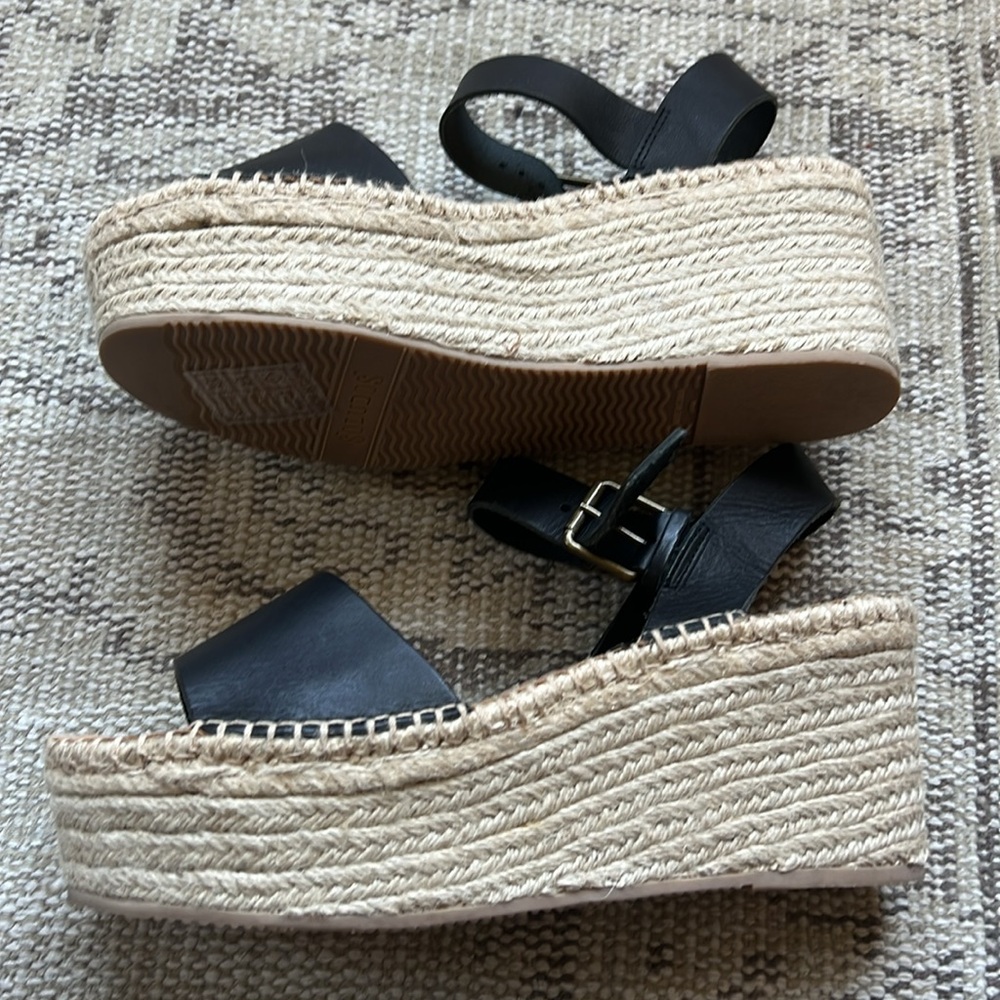 Soludos black flatforms 🖤NEVER BEEN WORN - Picture 3 of 7